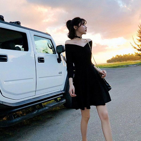 casual dresses 2021 spring dress mid length slim v-neck off shoulder gentle wind platycodon skirt, Black;gray
casual dresses 2021 spring dress mid length slim v-neck off shoulder gentle wind platycodon skirt, Black;gray