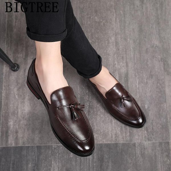 dress shoes loafers men leather brand coiffeur formal office classic elegant big size sepatu slip on pria, Black
dress shoes loafers men leather brand coiffeur formal office classic elegant big size sepatu slip on pria, Black