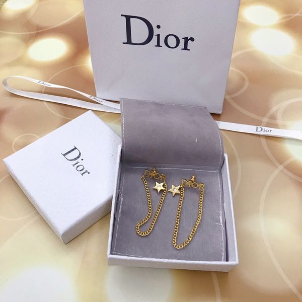 2021 luxury designer jewelry letter long tassel earrings 2021 new fashion korean temperament net red personality design, Silver
2021 luxury designer jewelry letter long tassel earrings 2021 new fashion korean temperament net red personality design, Silver