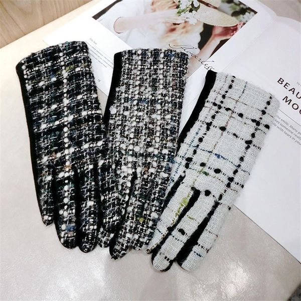 five fingers gloves brand designer cashmere wool women vintage winter warm striped thick mittens touch screen christmas gift gl120104, Blue;gray
five fingers gloves brand designer cashmere wool women vintage winter warm striped thick mittens touch screen christmas gift gl120104, Blue;gray