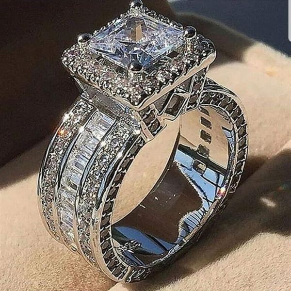 wedding rings ring female fashion simple geometric square inlaid white rhinestone temperament girl engagement jewelry, Slivery;golden
wedding rings ring female fashion simple geometric square inlaid white rhinestone temperament girl engagement jewelry, Slivery;golden