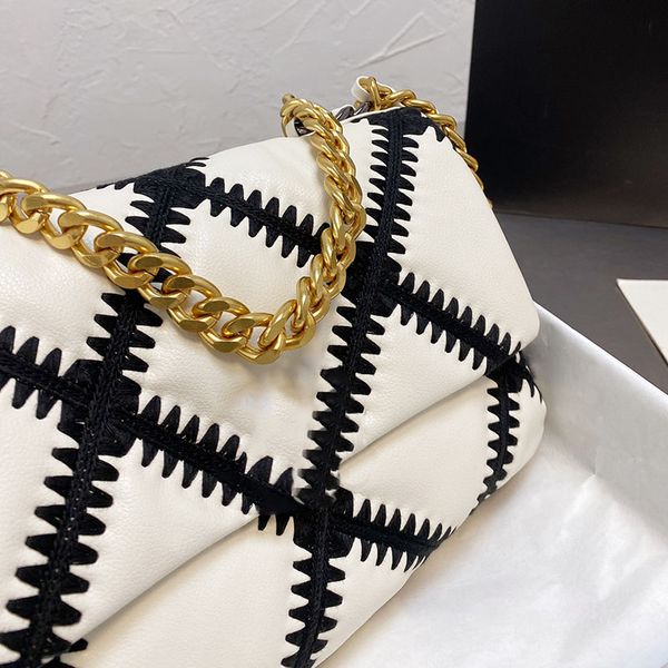ss21 famous desingers classic flap bags braided c genuine leather zipper style quilted two-tone summer crossbody shoulder clutch pochette em
ss21 famous desingers classic flap bags braided c genuine leather zipper style quilted two-tone summer crossbody shoulder clutch pochette em