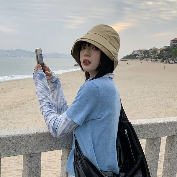 japanese niche design bucket hat new fisherman's hat women's summer thin sunscreen hat, Blue;gray
japanese niche design bucket hat new fisherman's hat women's summer thin sunscreen hat, Blue;gray