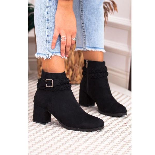 boots black color knit detail pu suede leather season 2021 fashion winter autmn zipper standard mold heel lady women shoes
boots black color knit detail pu suede leather season 2021 fashion winter autmn zipper standard mold heel lady women shoes
