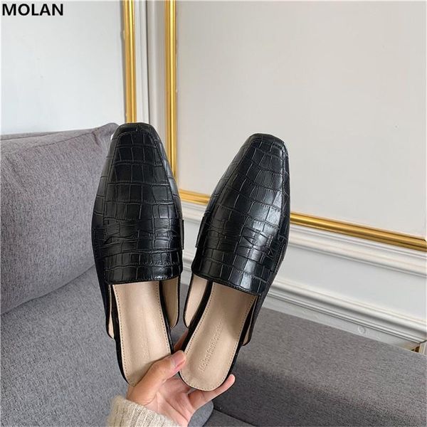 slippers molan brand designers 2021 spring fashion luxury stone pattern leather flat slip on loafers mules flip flops casual, Black
slippers molan brand designers 2021 spring fashion luxury stone pattern leather flat slip on loafers mules flip flops casual, Black