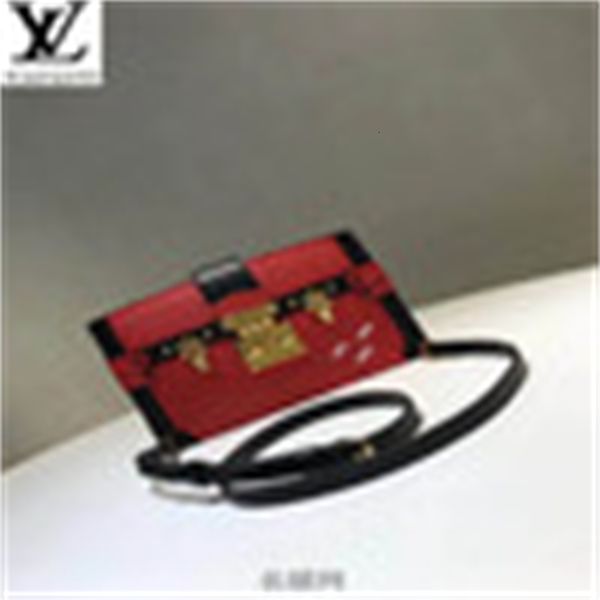 shoulder luxury veyr trunk color matching soft box chain bag brand diagonal bag handbag m51697 handbags bags handles designer shoulder b
shoulder luxury veyr trunk color matching soft box chain bag brand diagonal bag handbag m51697 handbags bags handles designer shoulder b