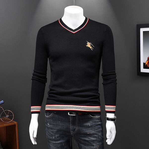 boutique sweater 2021 winter men's fashion v-neck base coat korean t-shirt, White;black
boutique sweater 2021 winter men's fashion v-neck base coat korean t-shirt, White;black