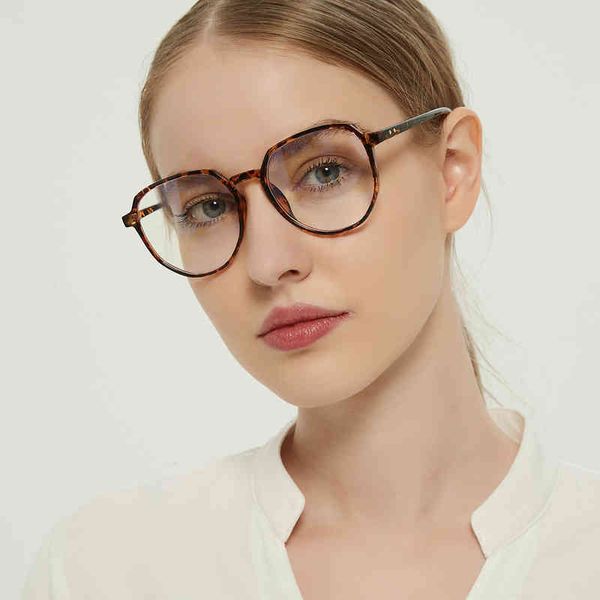 sunglasses five colored horse tr8873 blue light tr90 black round face flat lens frame, White;black
sunglasses five colored horse tr8873 blue light tr90 black round face flat lens frame, White;black