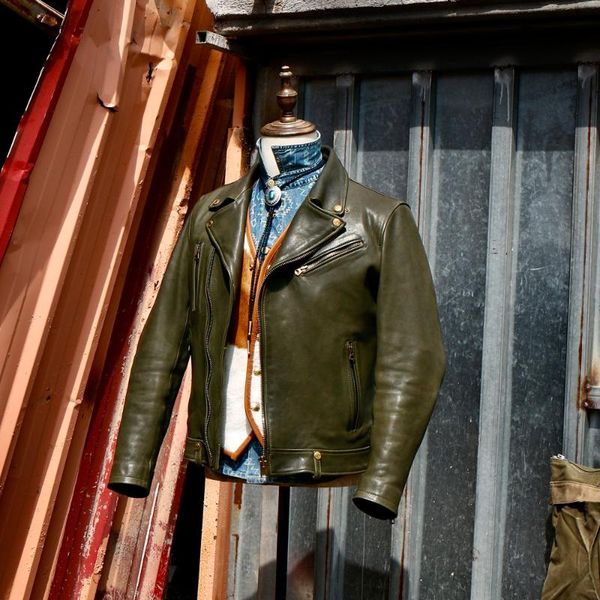 men's leather & faux rare green vegetable tanned sheepskin collar suspension locomotive brief paragraph jackets for men, Black
men's leather & faux rare green vegetable tanned sheepskin collar suspension locomotive brief paragraph jackets for men, Black