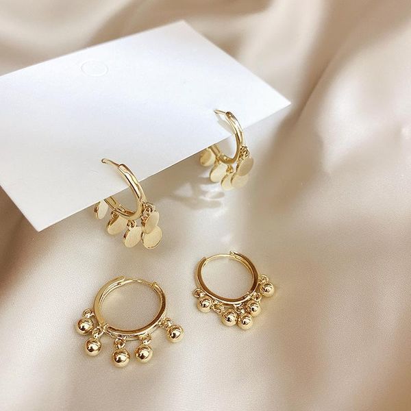 hoop & huggie minar 2 design gold color metal sequin earrings for women metallic alloy round geometric hanging dangle pendientes 2021, Golden;silver
hoop & huggie minar 2 design gold color metal sequin earrings for women metallic alloy round geometric hanging dangle pendientes 2021, Golden;silver