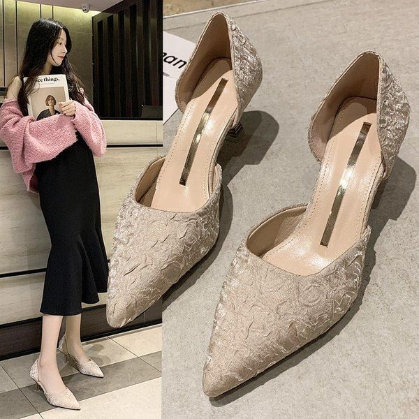 sandals 2021 summer pointed heel all-match shoes suit female beige med high closed fashion black stiletto comfort retro
sandals 2021 summer pointed heel all-match shoes suit female beige med high closed fashion black stiletto comfort retro
