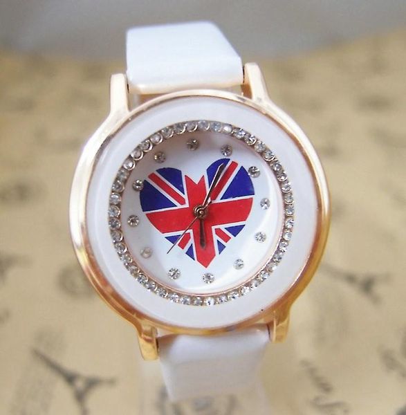 wristwatches s fashion love heart leather watch women ladies crystal dress quartz wristwatch female clock go046, Slivery;brown
wristwatches s fashion love heart leather watch women ladies crystal dress quartz wristwatch female clock go046, Slivery;brown