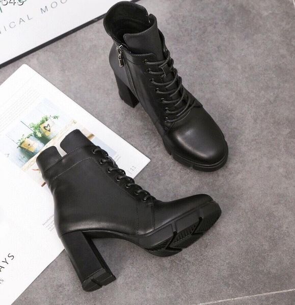 slippers europe the united states autumn and winter leather trend ankle warm boots slippery wear-resistant outsole thick heel fashion cj04, Black
slippers europe the united states autumn and winter leather trend ankle warm boots slippery wear-resistant outsole thick heel fashion cj04, Black