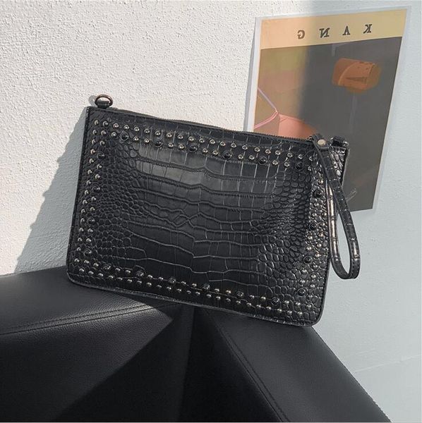 factory wholesale men brand shoulder bags large embossed leather wrist bag street trend rivet punk handbag larges alligator fashion storage
factory wholesale men brand shoulder bags large embossed leather wrist bag street trend rivet punk handbag larges alligator fashion storage