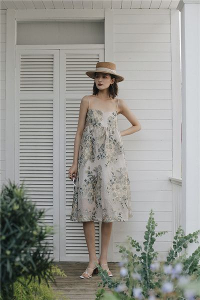 florentine mozuleva embroidered women's summer jacquard spaghetti girdle in gold prom dress elegant holiday 2021, Black;gray
florentine mozuleva embroidered women's summer jacquard spaghetti girdle in gold prom dress elegant holiday 2021, Black;gray