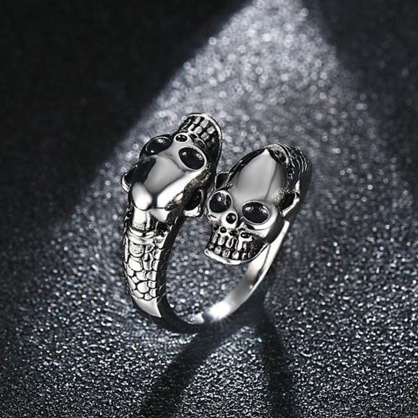 skull ring stainless steel men's domineering demon punk gothic hip-hop jewelry creative gift wholesale for biker boy cluster rings, Golden;silver
skull ring stainless steel men's domineering demon punk gothic hip-hop jewelry creative gift wholesale for biker boy cluster rings, Golden;silver