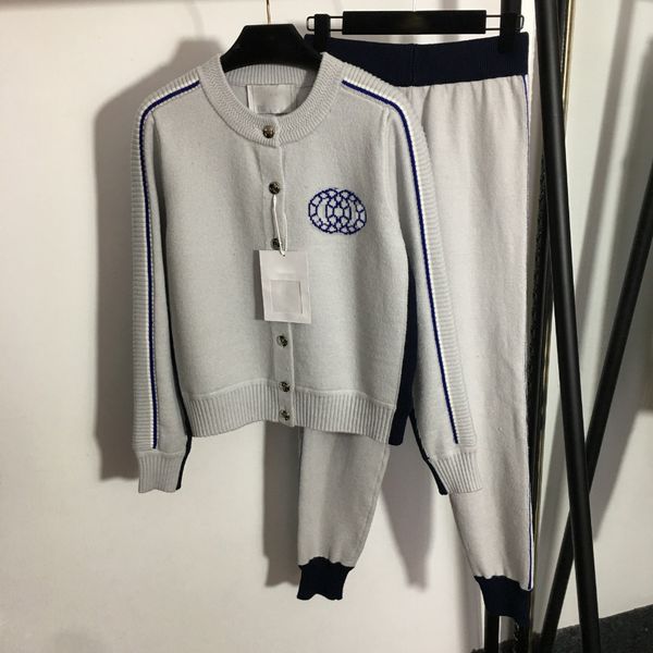 designer women two piece pants knitted tracksuit sets knitting customized small fragrant button round neck knitted cardigan + trousers women, White
designer women two piece pants knitted tracksuit sets knitting customized small fragrant button round neck knitted cardigan + trousers women, White