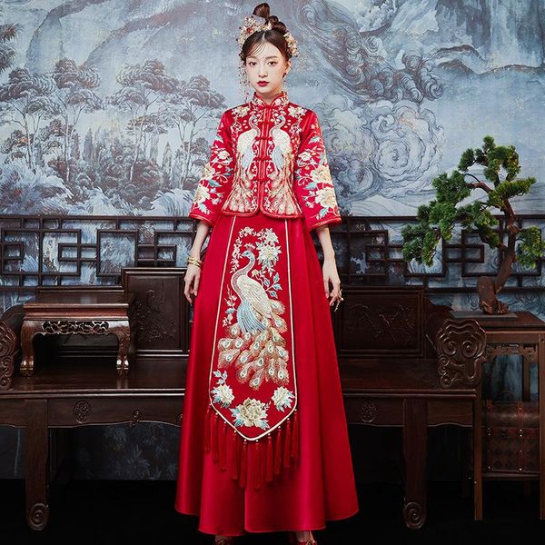 chinese women peacock embroidery cheongsam wedding dress vintage slim classic toast qipao suit noble marriage gift ethnic clothing, Red
chinese women peacock embroidery cheongsam wedding dress vintage slim classic toast qipao suit noble marriage gift ethnic clothing, Red