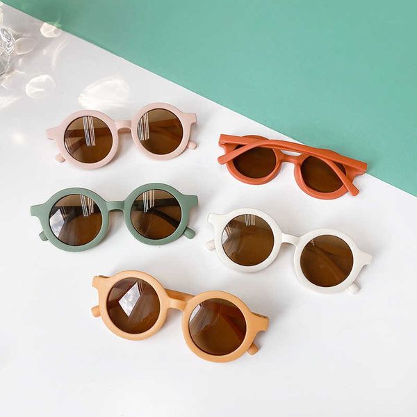 2021 young girls cute cartoon bear form fashion round sunglasses children vintage sunglasses uv protection classic children's glasses g, White;black
2021 young girls cute cartoon bear form fashion round sunglasses children vintage sunglasses uv protection classic children's glasses g, White;black
