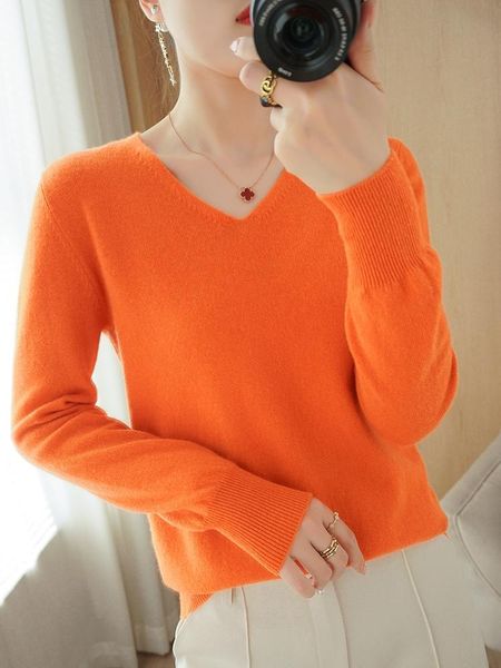 women's sweaters 2021 spring autumn cashmere women fashion v-neck sweater pullover, White;black
women's sweaters 2021 spring autumn cashmere women fashion v-neck sweater pullover, White;black