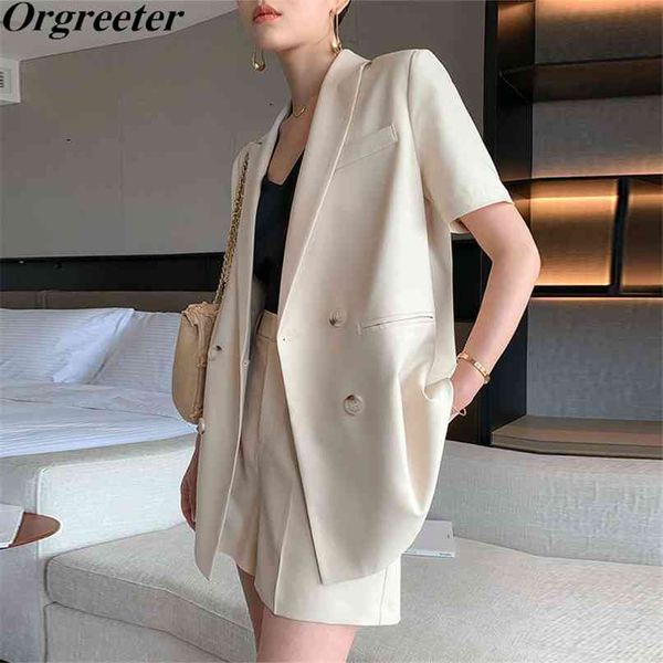 vetement femme summer suit two piece set women lapel double-breasted short sleeve long blouse + shorts ensemble femme 210602, White
vetement femme summer suit two piece set women lapel double-breasted short sleeve long blouse + shorts ensemble femme 210602, White