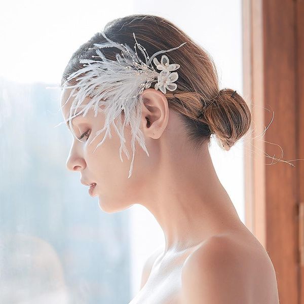 hair clips & barrettes white feather bridal clip floral piece crystal wedding crown handmade women ornament, Golden;silver
hair clips & barrettes white feather bridal clip floral piece crystal wedding crown handmade women ornament, Golden;silver