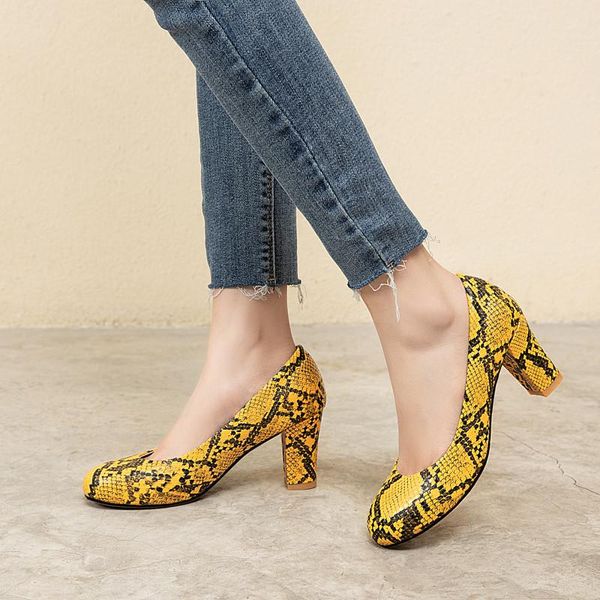 dress shoes ymechic 2021 reach spring slip on shallow snake print block heel ladies yellow princess show womens heels pumps, Black
dress shoes ymechic 2021 reach spring slip on shallow snake print block heel ladies yellow princess show womens heels pumps, Black