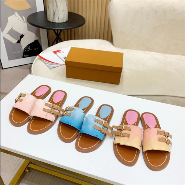 2021 slippers women's summer style simple couple household non-slip beach flat ins tide indoor sandals size 35-42, Black
2021 slippers women's summer style simple couple household non-slip beach flat ins tide indoor sandals size 35-42, Black