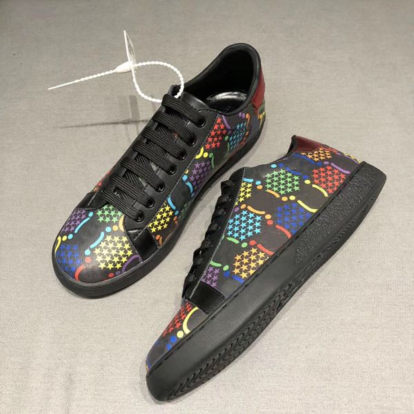 

Women's casual shoes with colorful printing pattern Pink Black Round toe Flats sneakers designer classisc women outdoor sneaker