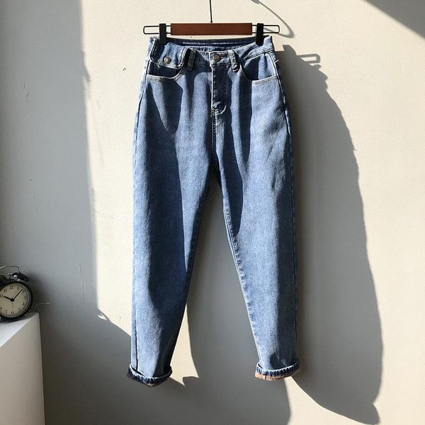 women's jeans 2021 women winter warm high waist thick furry inner ninth length denim korean trousers female pantalon, Blue
women's jeans 2021 women winter warm high waist thick furry inner ninth length denim korean trousers female pantalon, Blue