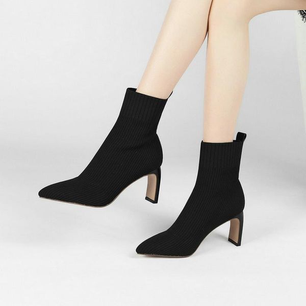 boots plus size 34-43 women sock autumn winter fashion pointed toe ankle slip on square high heel ladies short shoes, Black
boots plus size 34-43 women sock autumn winter fashion pointed toe ankle slip on square high heel ladies short shoes, Black