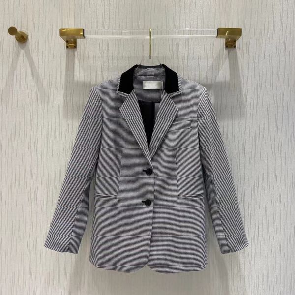 milan runway jackets 2021 autumn winter lapel neck long sleeve women's designer coats brand same style outerwear 1019-15, Black;brown
milan runway jackets 2021 autumn winter lapel neck long sleeve women's designer coats brand same style outerwear 1019-15, Black;brown