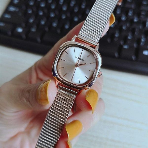 wristwatches rose gold women fashion watches minimalist square ladies simple stainless steel mesh strap woman quartz clock, Slivery;brown
wristwatches rose gold women fashion watches minimalist square ladies simple stainless steel mesh strap woman quartz clock, Slivery;brown