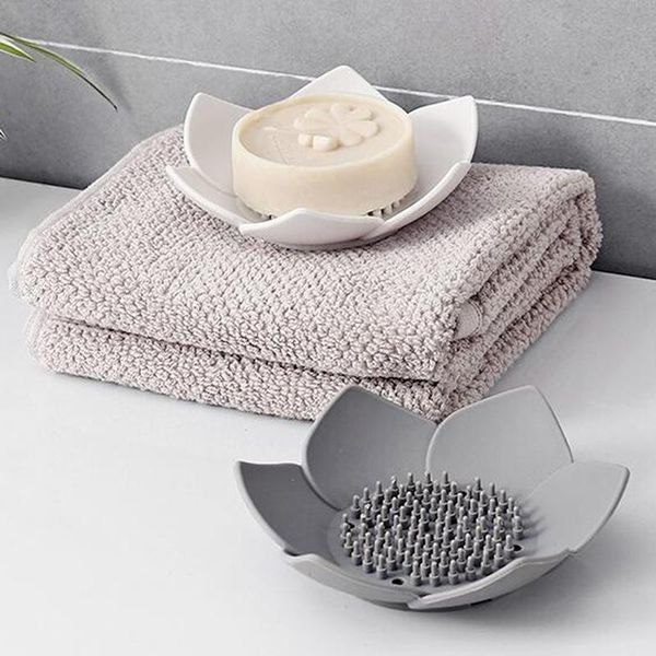 1pc silicone draining soap dish box plate lotus shape holder portable dishes anti-skid tray bathroom accessories
1pc silicone draining soap dish box plate lotus shape holder portable dishes anti-skid tray bathroom accessories