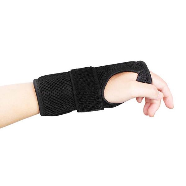 wrist support men's sportswear 1pc breathable detachable plate wrap belt hand strap protector gym male fitness accessories, Black;red
wrist support men's sportswear 1pc breathable detachable plate wrap belt hand strap protector gym male fitness accessories, Black;red