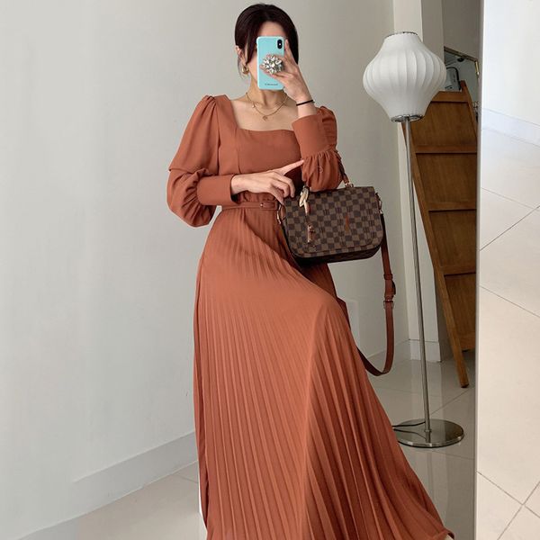 spring female loose casual square collar solid color long sleeve minimalist over knee pleated dress with belt 8y478 210510, Black;gray
spring female loose casual square collar solid color long sleeve minimalist over knee pleated dress with belt 8y478 210510, Black;gray
