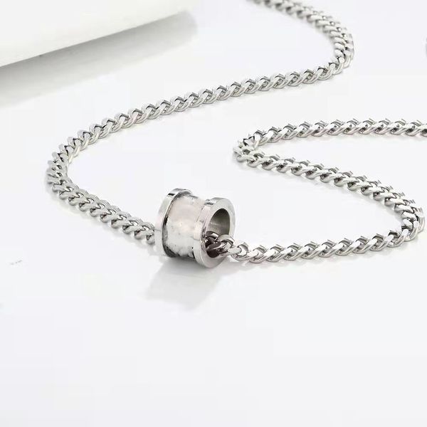 2021 fashion necklace street bracelet circle pendant necklaces for man woman and men jewelry, Silver
2021 fashion necklace street bracelet circle pendant necklaces for man woman and men jewelry, Silver