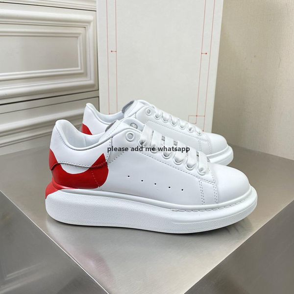 2021s luxury designer shoes white sneakers platform genuine leather reflective trainers for men women flat casual, Red;white
2021s luxury designer shoes white sneakers platform genuine leather reflective trainers for men women flat casual, Red;white