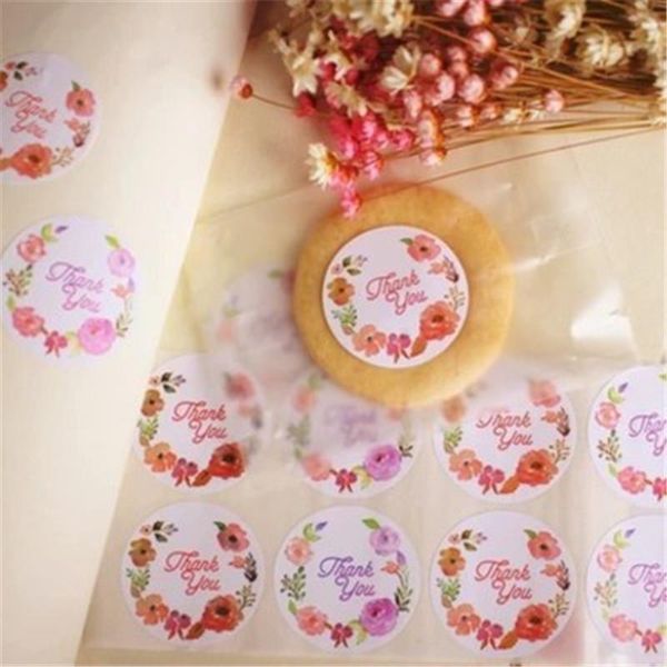 gift wrap 12pcs "thank you" heart round kraft paper seal sticker for handmade products baking sealing label
gift wrap 12pcs "thank you" heart round kraft paper seal sticker for handmade products baking sealing label