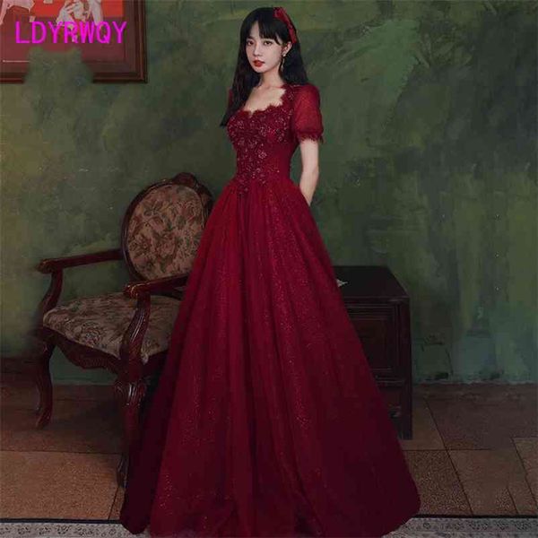 ldyrwqy summer korean fashion square collar temperament mesh lace backless slim dress office lady 210603, Black;gray
ldyrwqy summer korean fashion square collar temperament mesh lace backless slim dress office lady 210603, Black;gray