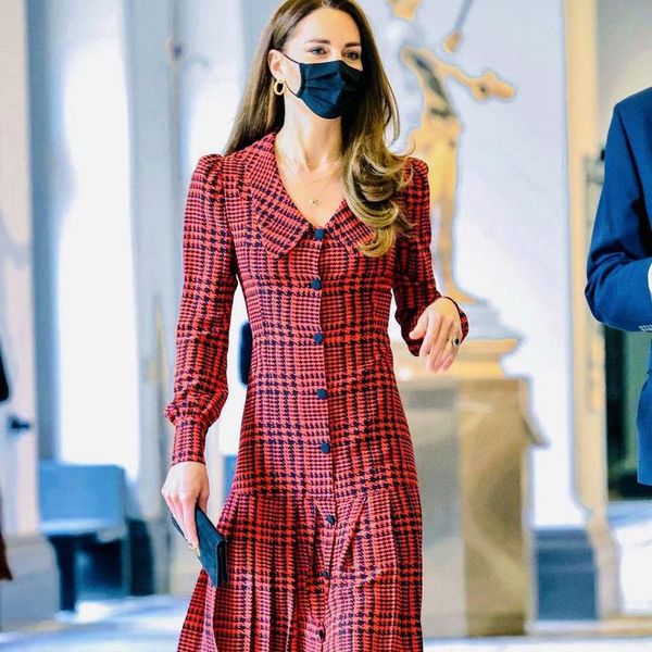 casual dresses 2021 fall runway princess kate print plaid long sleeve single breasted mid-length slim dress ladies, Black;gray
casual dresses 2021 fall runway princess kate print plaid long sleeve single breasted mid-length slim dress ladies, Black;gray