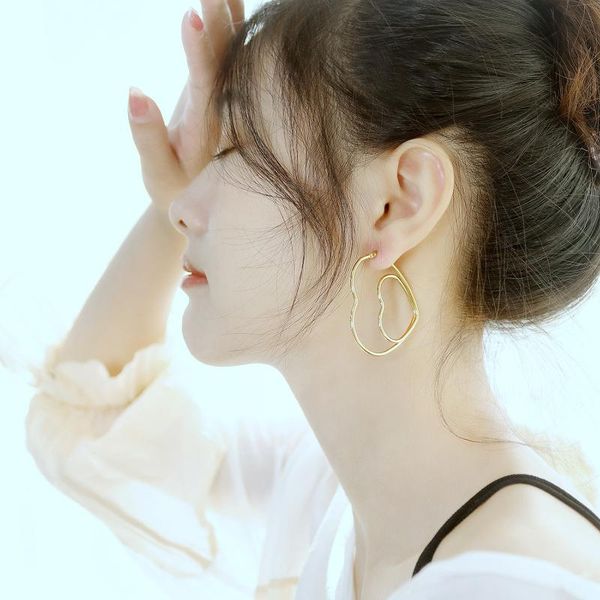 hoop & huggie european american fashion stainless steel heart double ring earrings for women golden cold stud jewelry 2021 trend, Golden;silver
hoop & huggie european american fashion stainless steel heart double ring earrings for women golden cold stud jewelry 2021 trend, Golden;silver