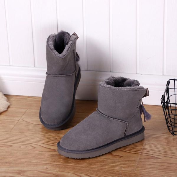 boots cowhide leather short plush fur lined women ankle winter suede snow with bowknots mink tassels warm shoes, Black
boots cowhide leather short plush fur lined women ankle winter suede snow with bowknots mink tassels warm shoes, Black