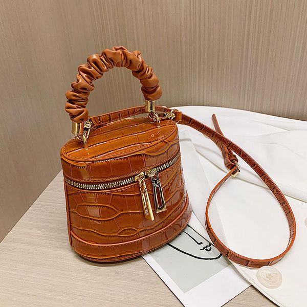 evening bags luxury handbag women shoulder bag bucket design hand for 2021 stone pattern crossbody femalse purse
evening bags luxury handbag women shoulder bag bucket design hand for 2021 stone pattern crossbody femalse purse