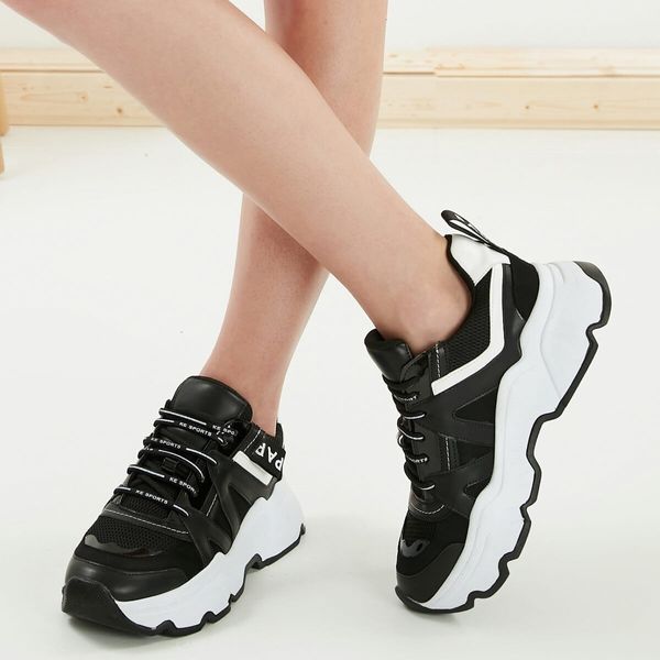dress shoes brand terry , black color, high-quality selling women 's comfort casual sneaker shoes
dress shoes brand terry , black color, high-quality selling women 's comfort casual sneaker shoes