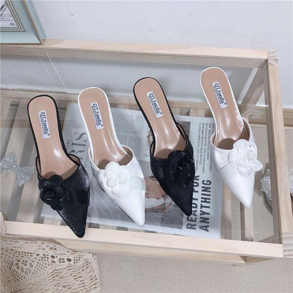 spring/summer women slippers pointed toe shallow slides slip on mules shoes thin mid heels casual outdoor size 35-39, Black
spring/summer women slippers pointed toe shallow slides slip on mules shoes thin mid heels casual outdoor size 35-39, Black
