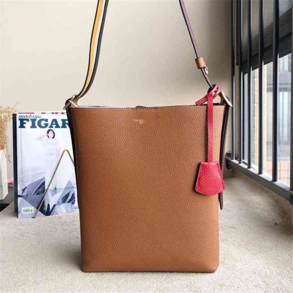 branded crossbody handbag designer tote bag mini luxurys bags outlet autumn and winter tb women's 833 perry head leather bucket medium
branded crossbody handbag designer tote bag mini luxurys bags outlet autumn and winter tb women's 833 perry head leather bucket medium