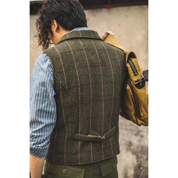 men's vests tweed vest woolen vintage style suit waistcoat for men buckle back, Black;white
men's vests tweed vest woolen vintage style suit waistcoat for men buckle back, Black;white