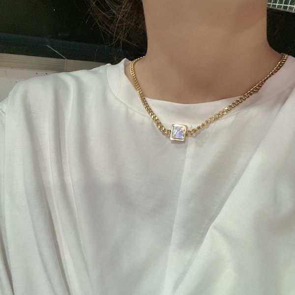 chokers stainless steel cuban chain square mother of shell pendant necklace for women elegant stacking jewelry, Golden;silver
chokers stainless steel cuban chain square mother of shell pendant necklace for women elegant stacking jewelry, Golden;silver