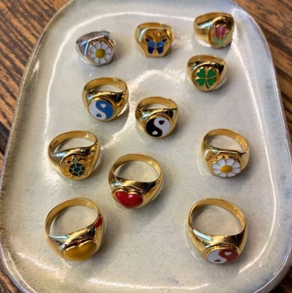 cluster rings net special pattern cute enamel daisy tai chi love heart design for women girl jewelry wholesale gifts, Golden;silver
cluster rings net special pattern cute enamel daisy tai chi love heart design for women girl jewelry wholesale gifts, Golden;silver